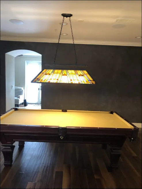 Affordable electrician providing electrical repair in , 