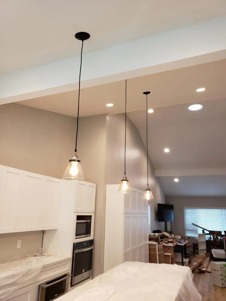 Slide of Araus Electric