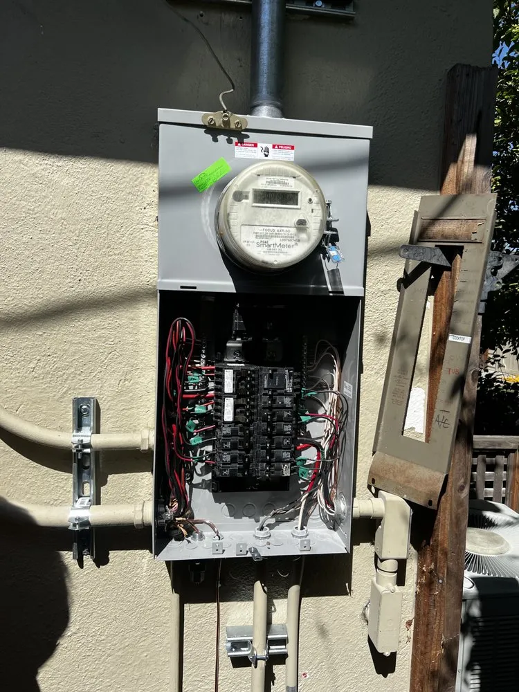 Slide of Araz Electric