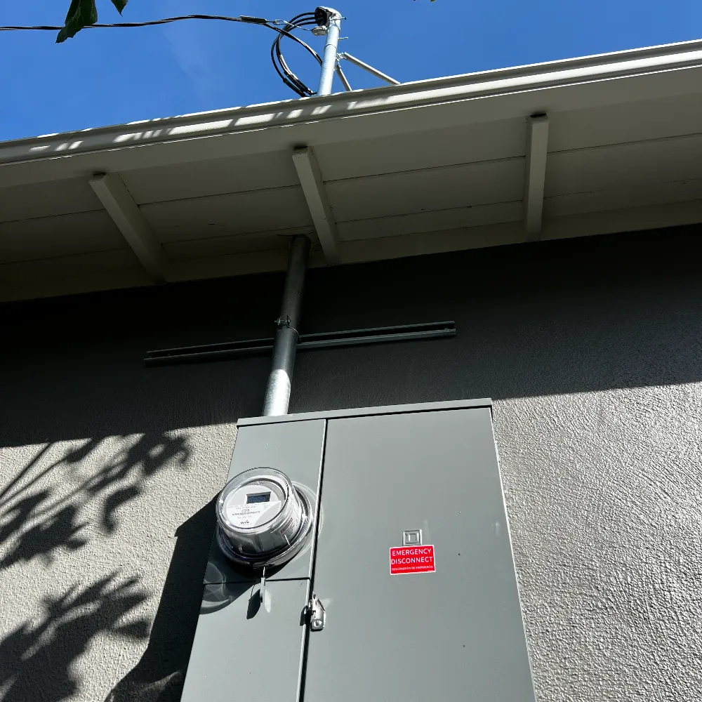 Slide of Araz Electric