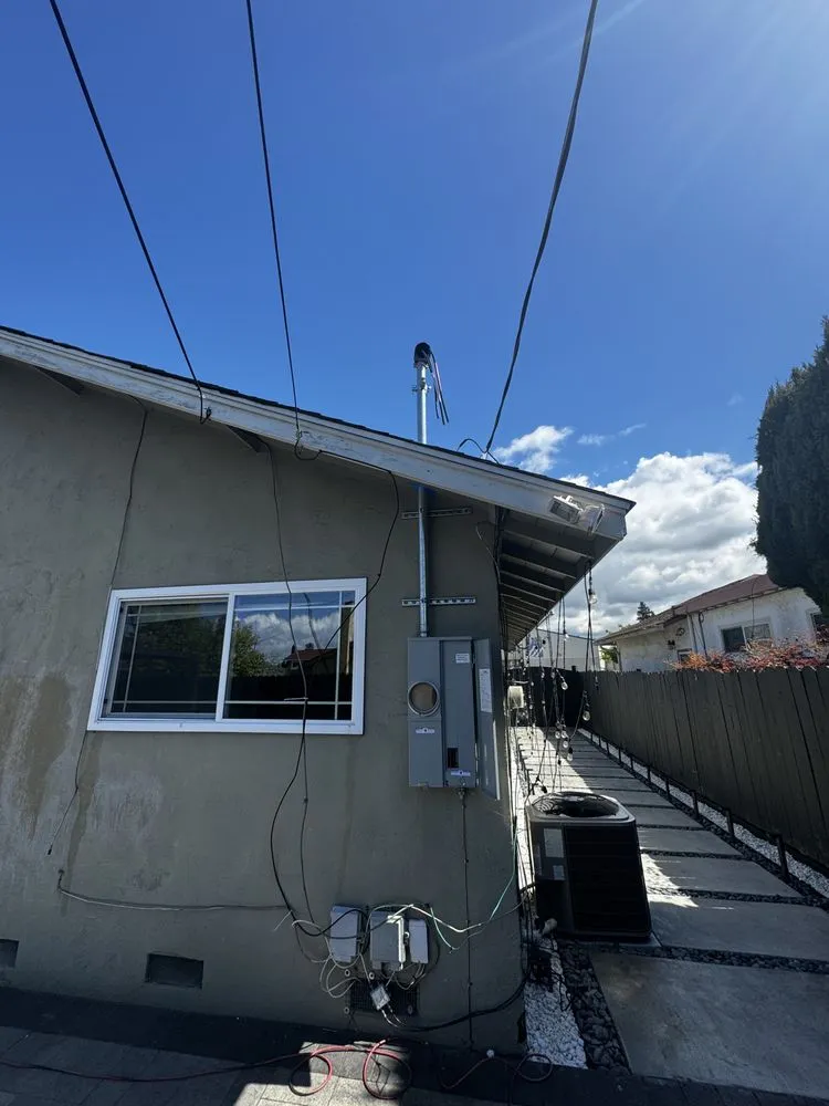 Slide of Araz Electric