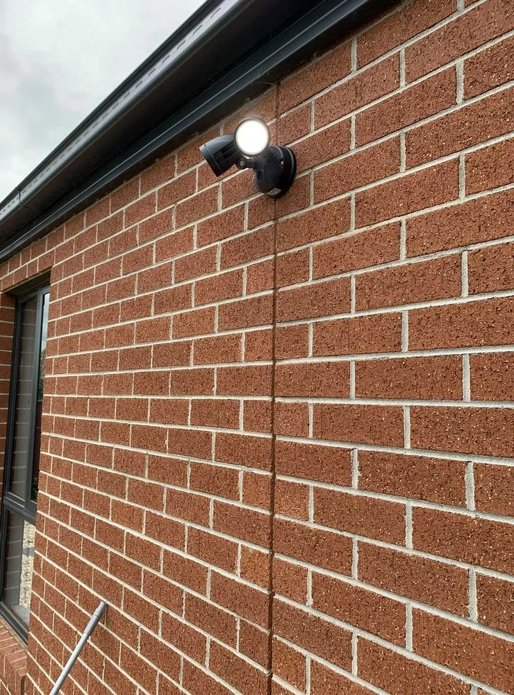 Slide of Arbor Lodge Electric