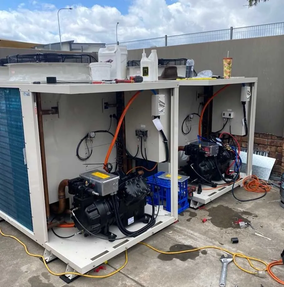 Slide of Arbor Lodge Electric