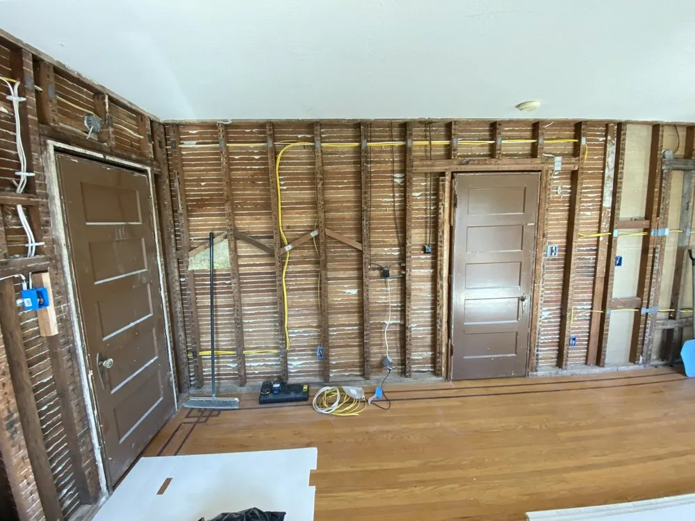 Slide of Arc Electric