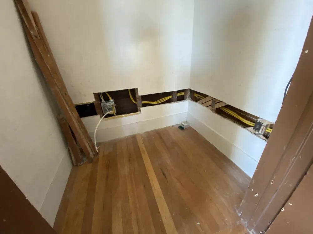 Slide of Arc Electric