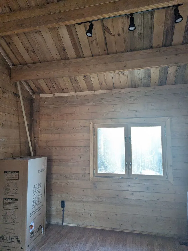 Slide of Arc Electrical Services