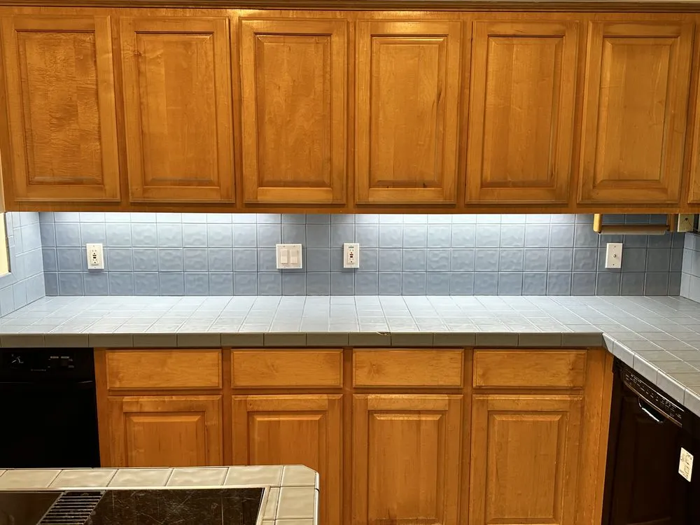 Slide of Arc Glow Electric