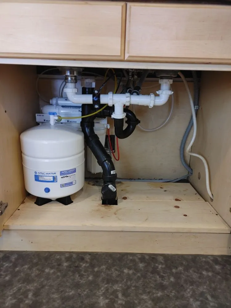 Reliable electrician providing wiring installation in Pinetop-Lakeside, AZ - ARC Property Services