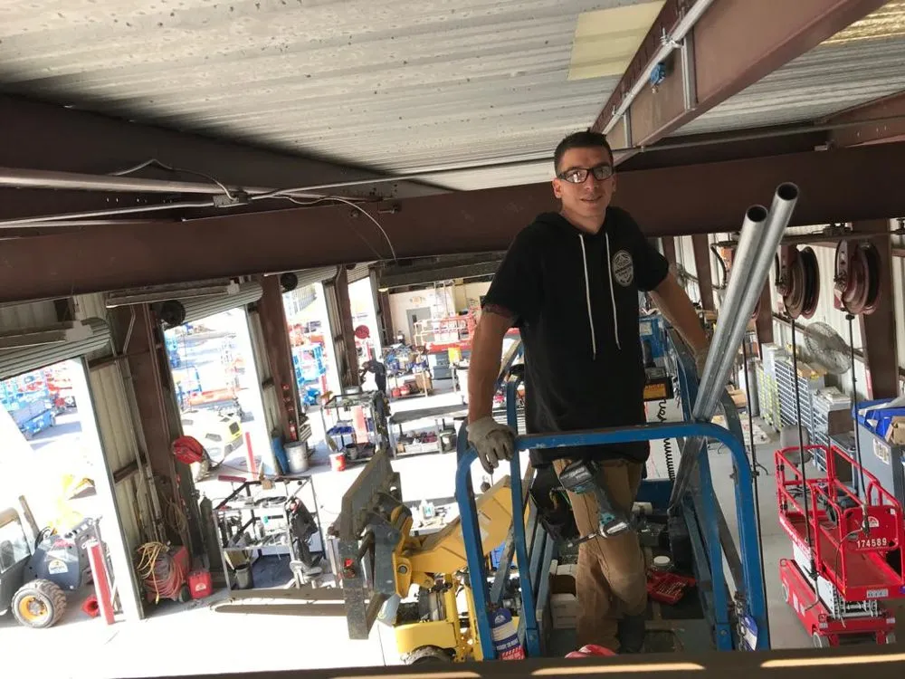 Slide of Arce Electric