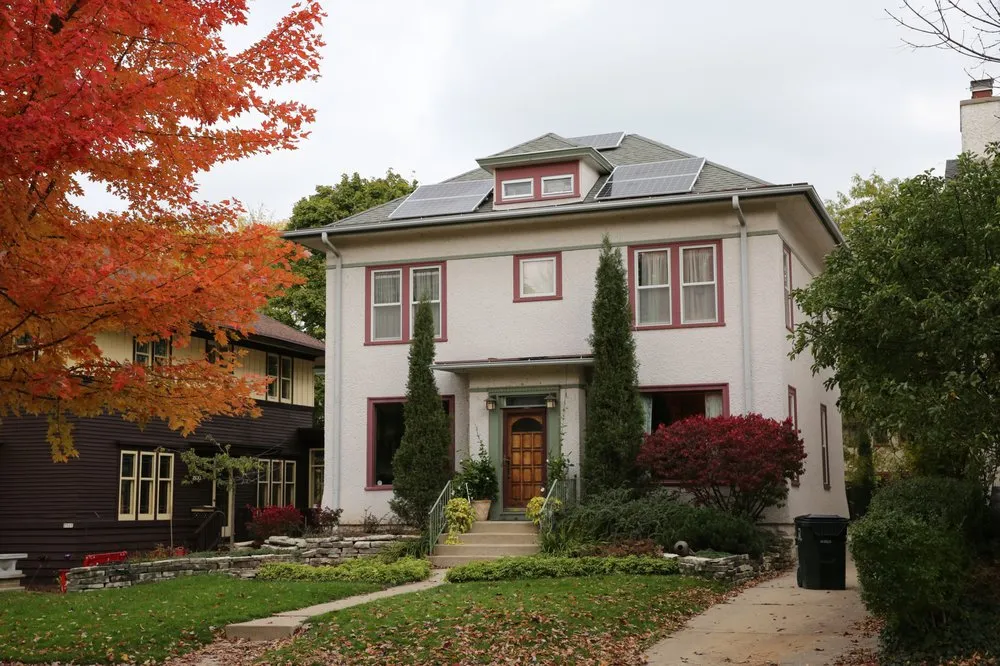 Slide of Arch Electric