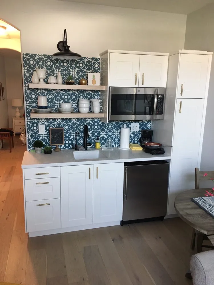 Slide of Archimedes Electric