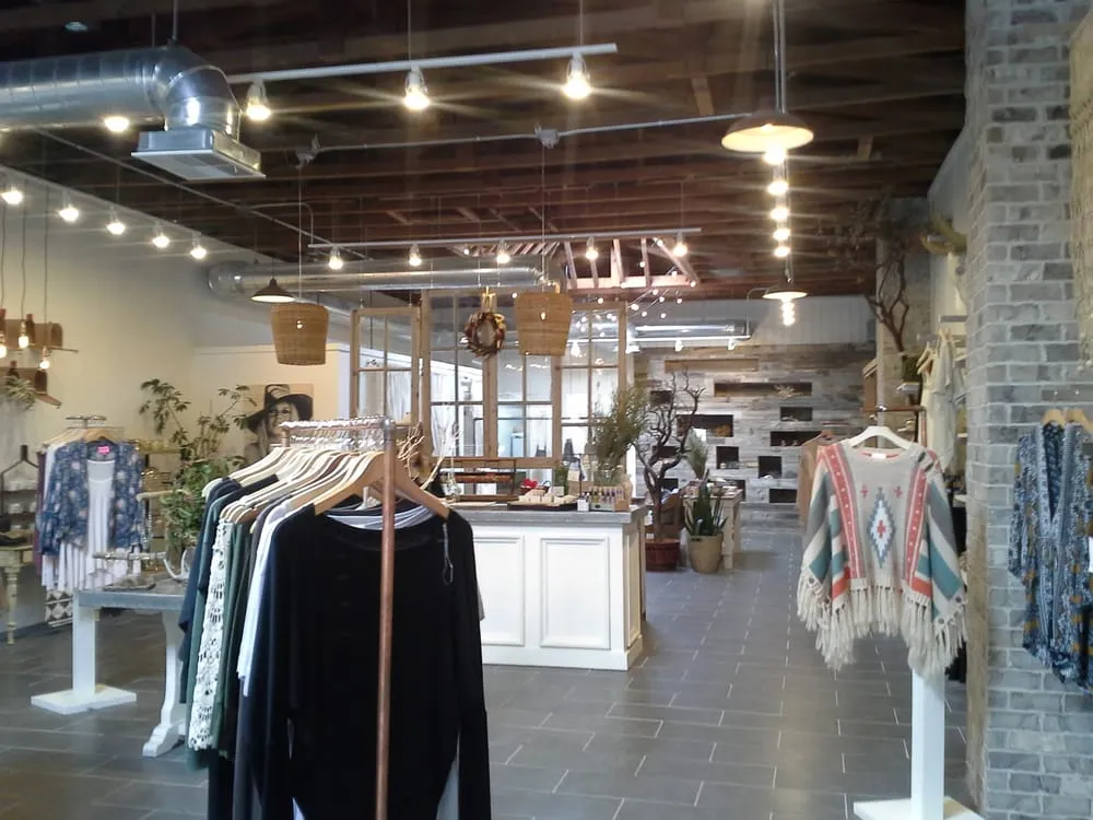 Reliable electrician providing electrical repair in ,