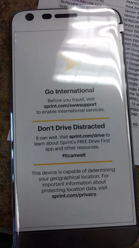 Slide of Area Wireless, Verizon Authorized Retailer