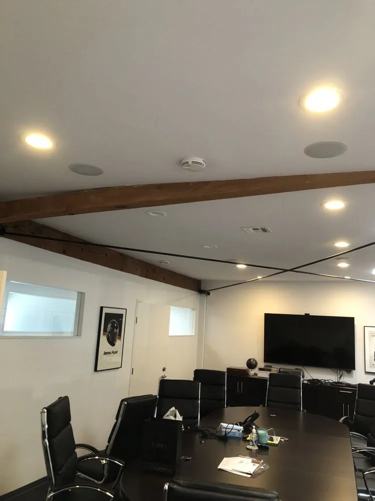 Expert electrical service for homes in emergency electrical service,  by 