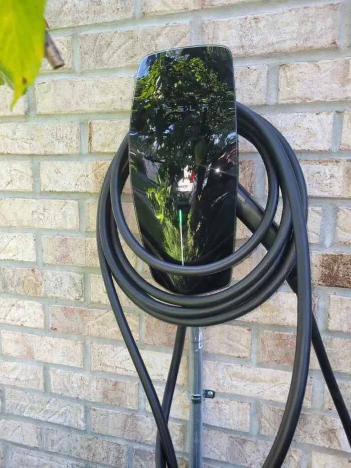 Slide of Argo Electric