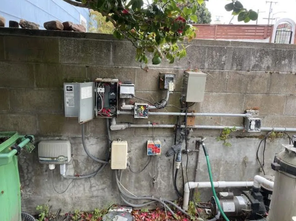 Slide of Aria Handyman