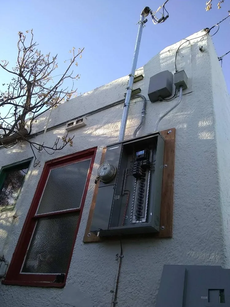 Slide of Arizona Electrical Solutions