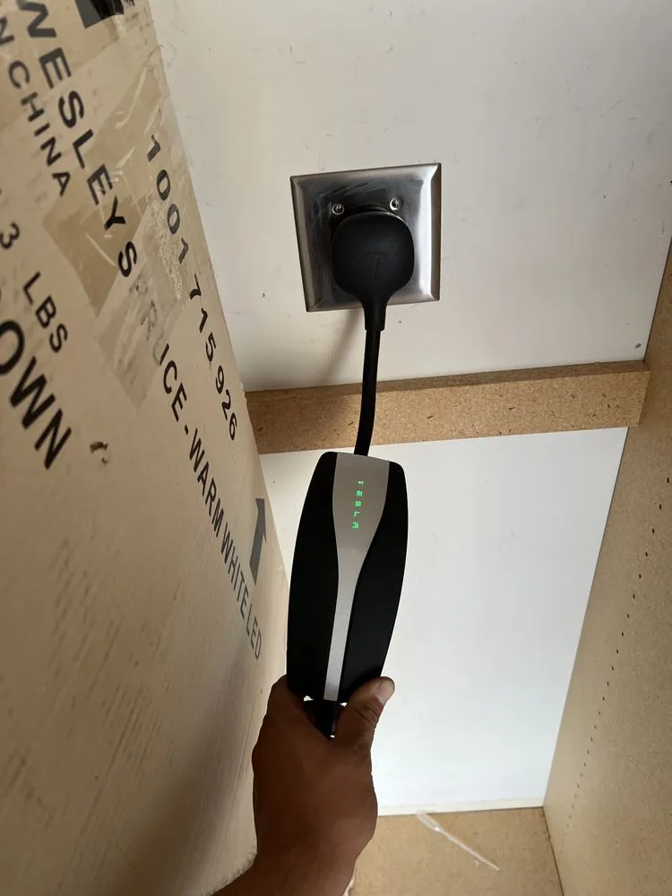 Slide of Arizona Premier Electric