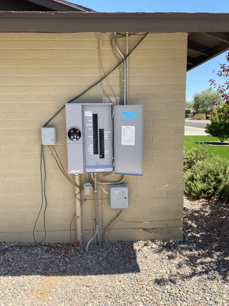 Expert electrical service for homes in emergency electrical service,  by 