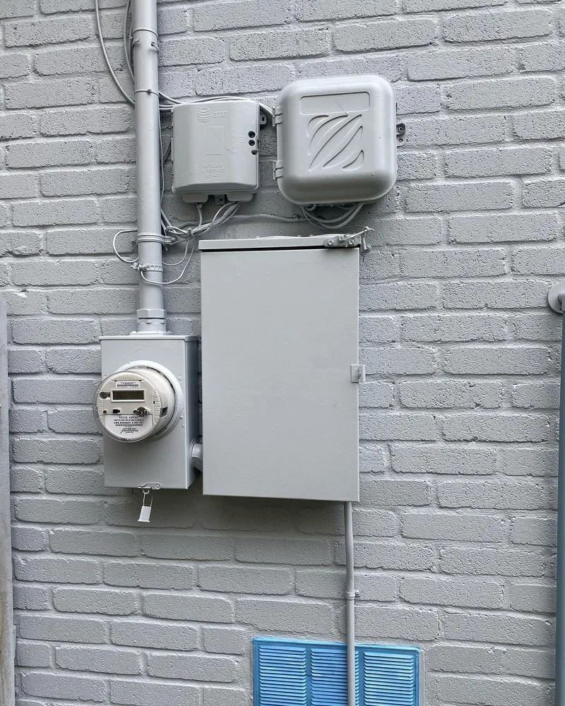 Slide of Arlington Heights Electricians