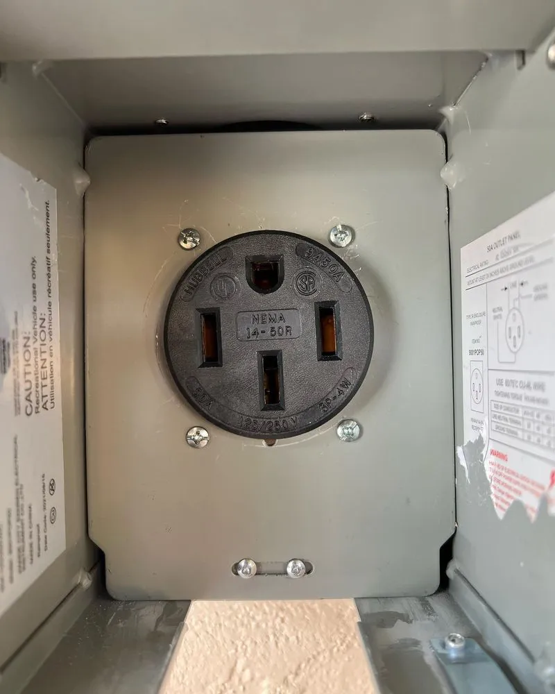 Slide of Arlington Heights Electricians