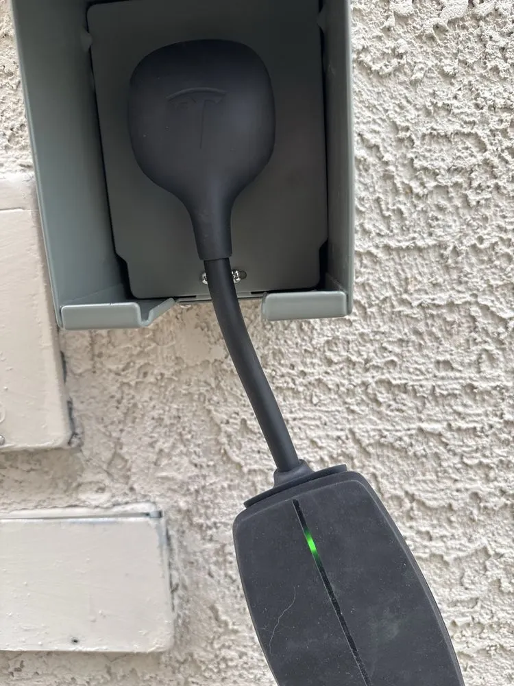 Slide of ARM Electricians