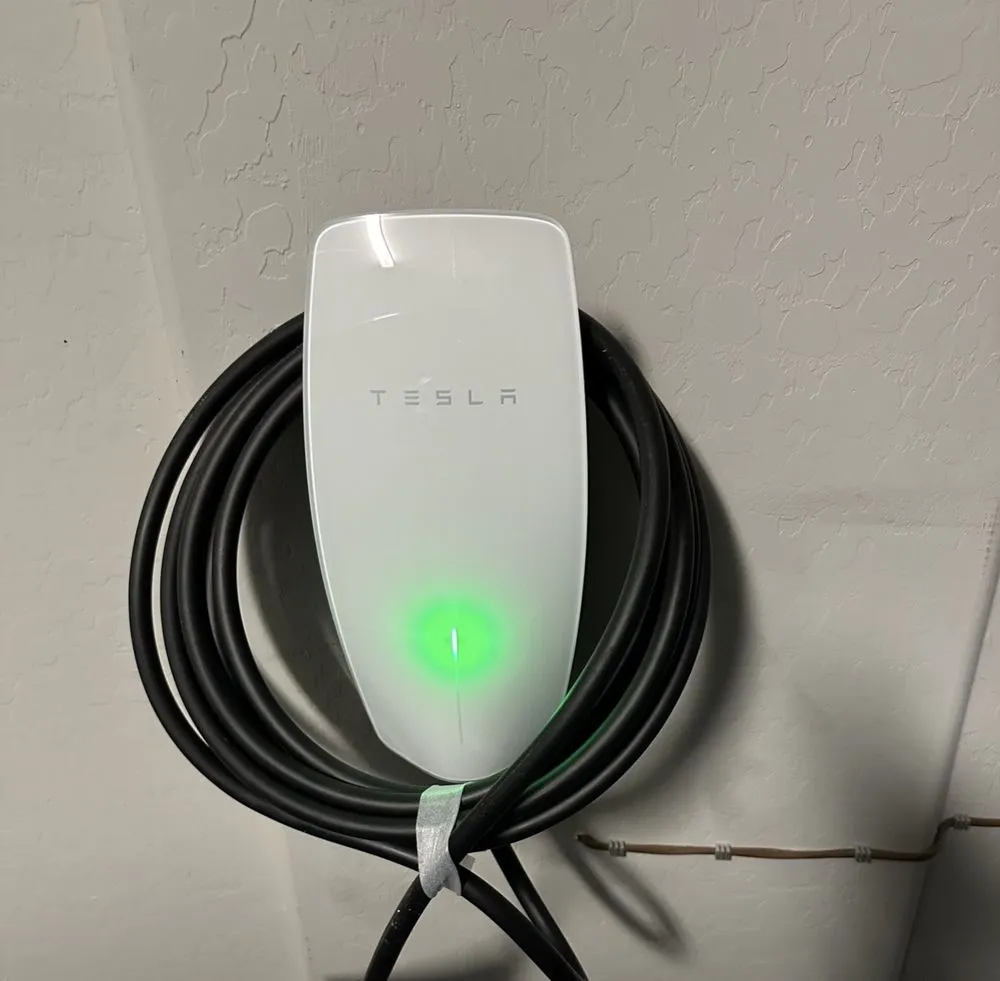 Slide of ARM Electricians