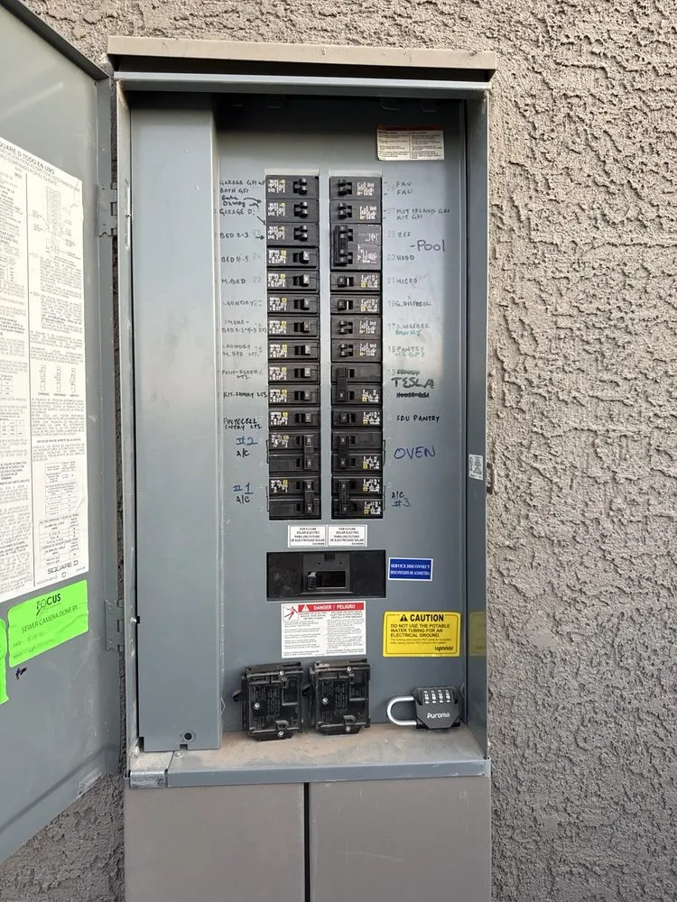 Trusted electrical service for homes in emergency electrical service, by