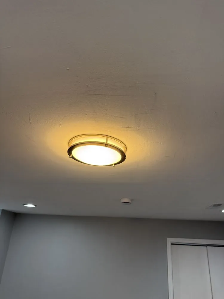 Slide of Armando Electricians