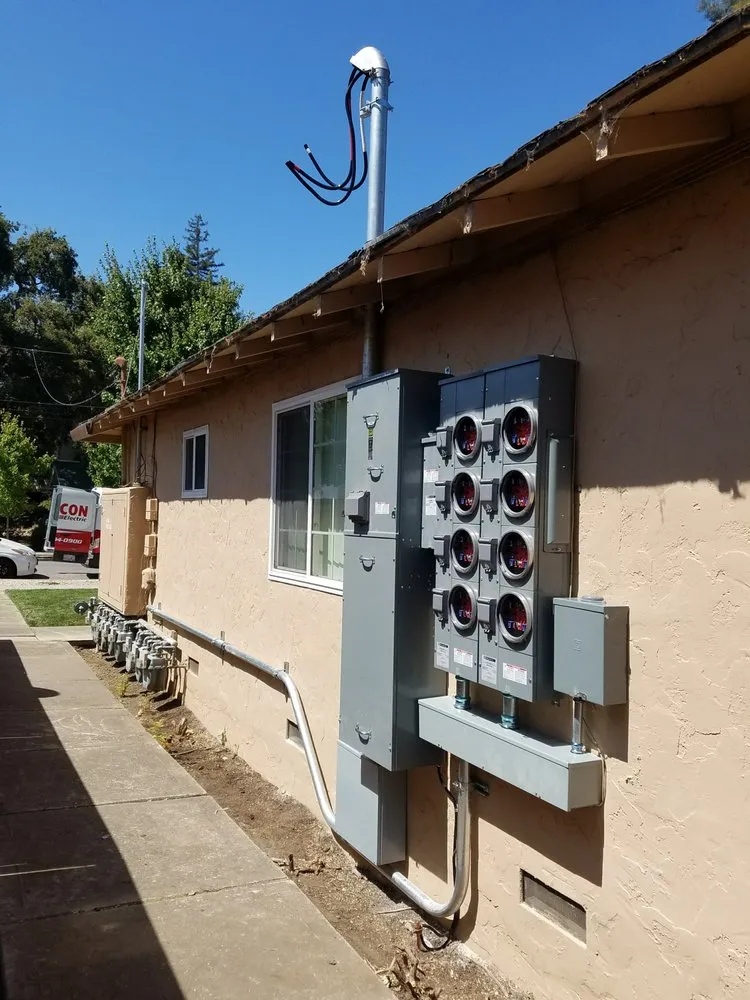 Slide of Armaz Electric