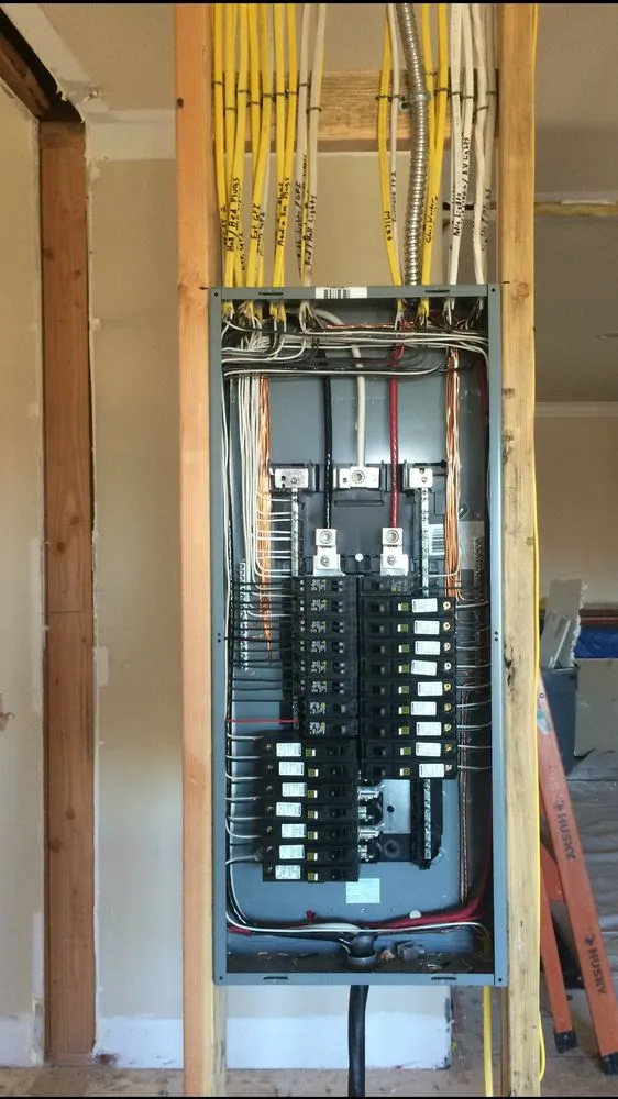 Slide of Armaz Electric