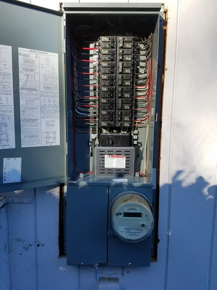 Slide of Armaz Electric