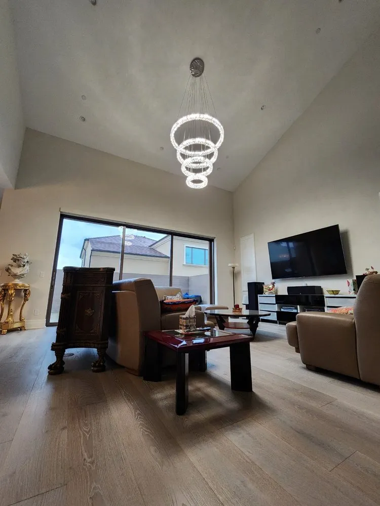 Slide of Armes Electric