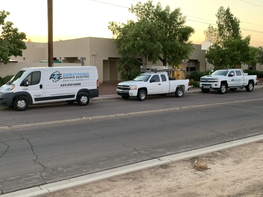 Emergency electrician providing lighting installation in , 