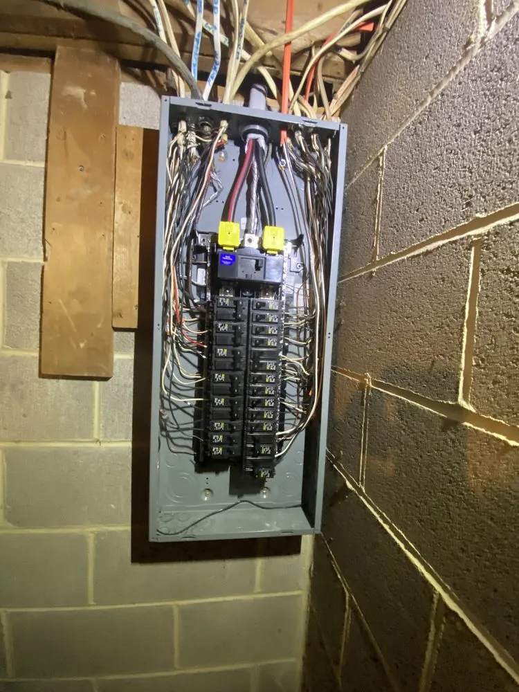 Slide of Arnie's Electric