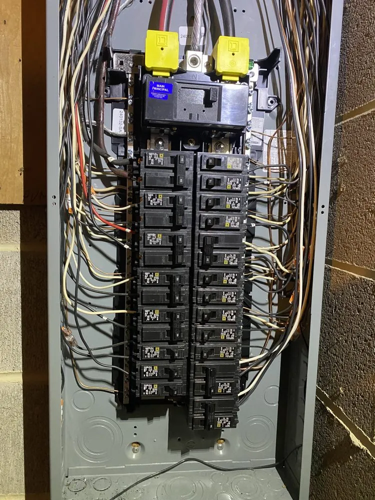 Slide of Arnie's Electric