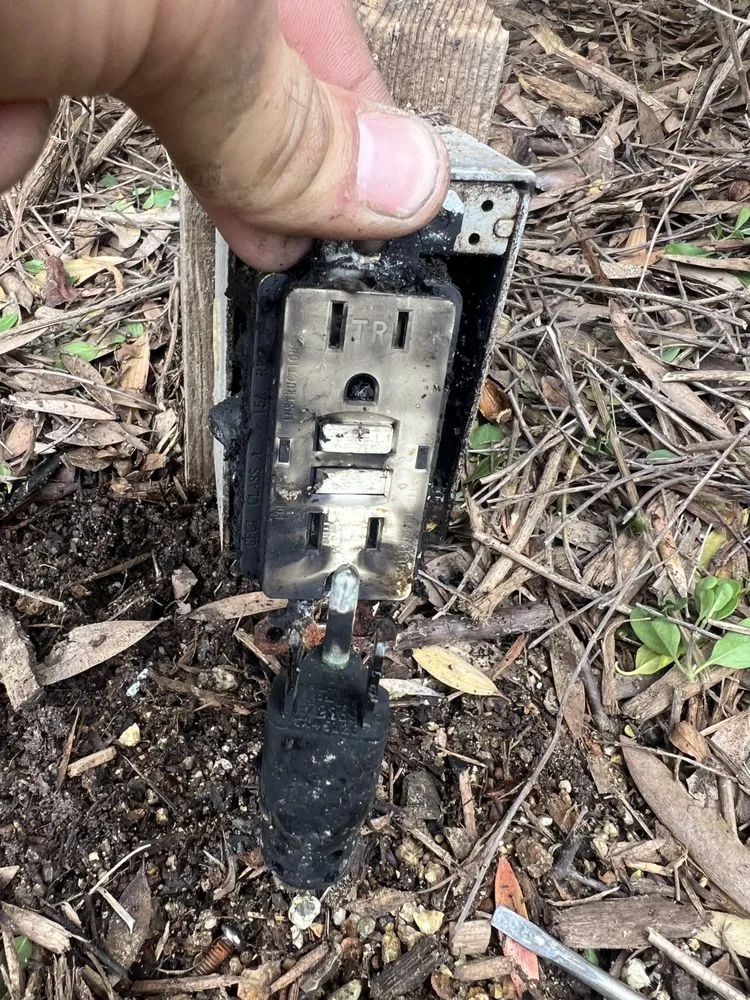 Slide of Arnold’s Electric