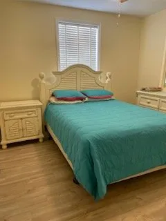 Slide of Aroma'z Home