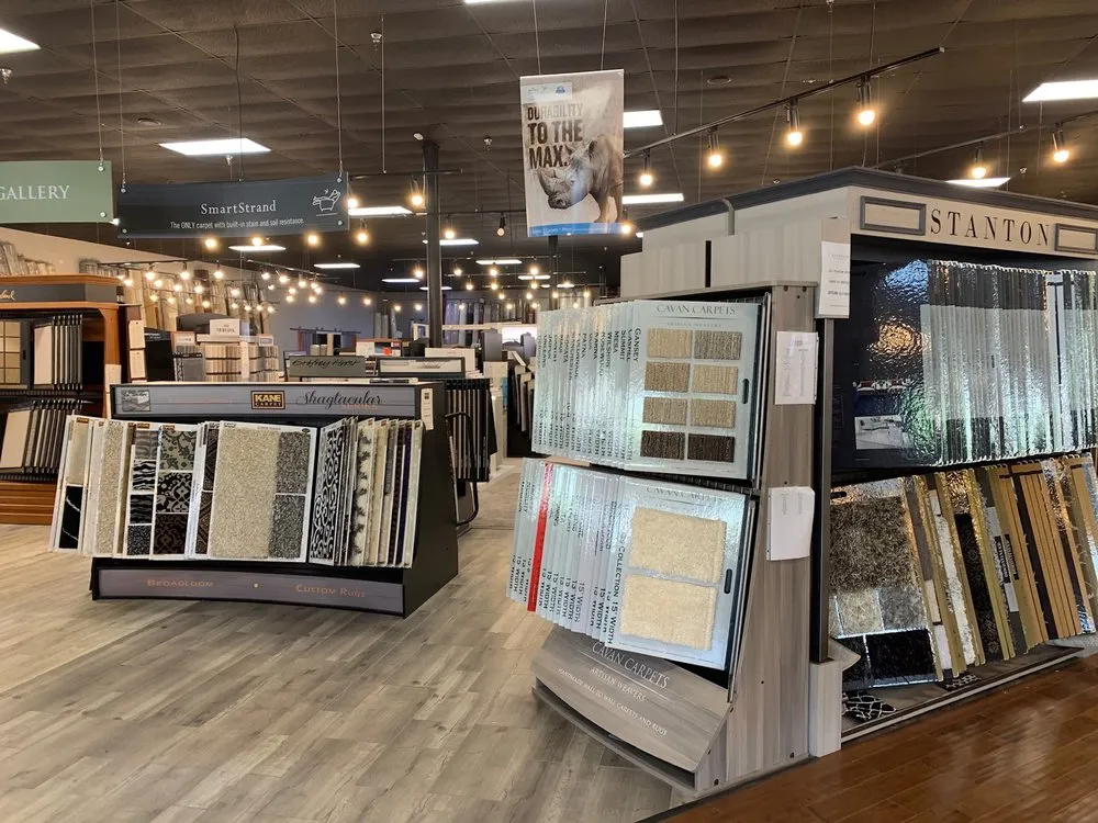 Slide of Aroma'z Home