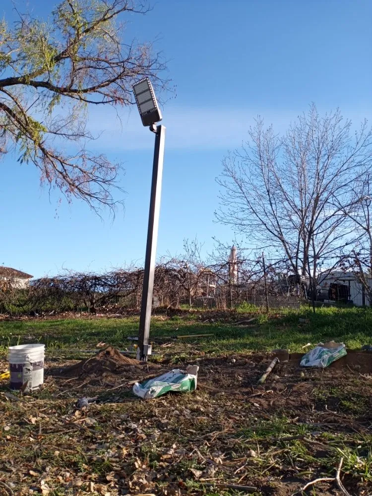 Slide of Aron's electrical services