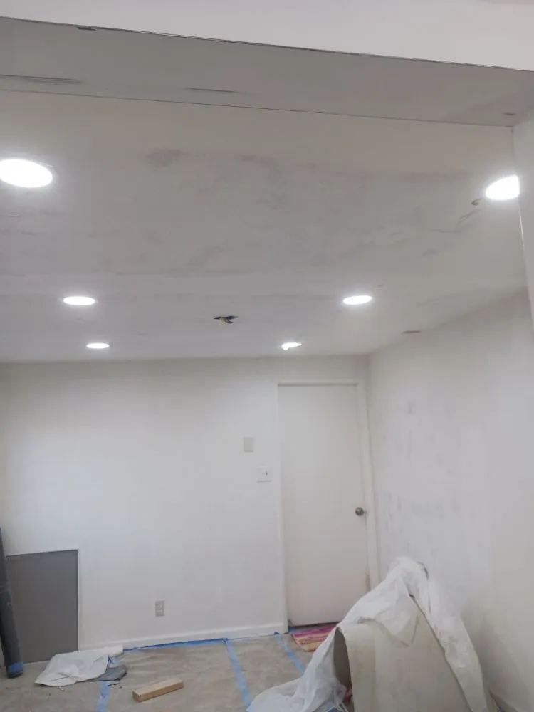 Slide of Aron's electrical services