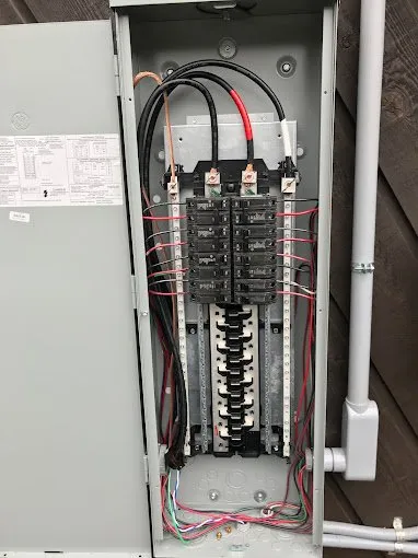 Certified circuit breaker repair in Stockbridge, VT by Array of Sunshine