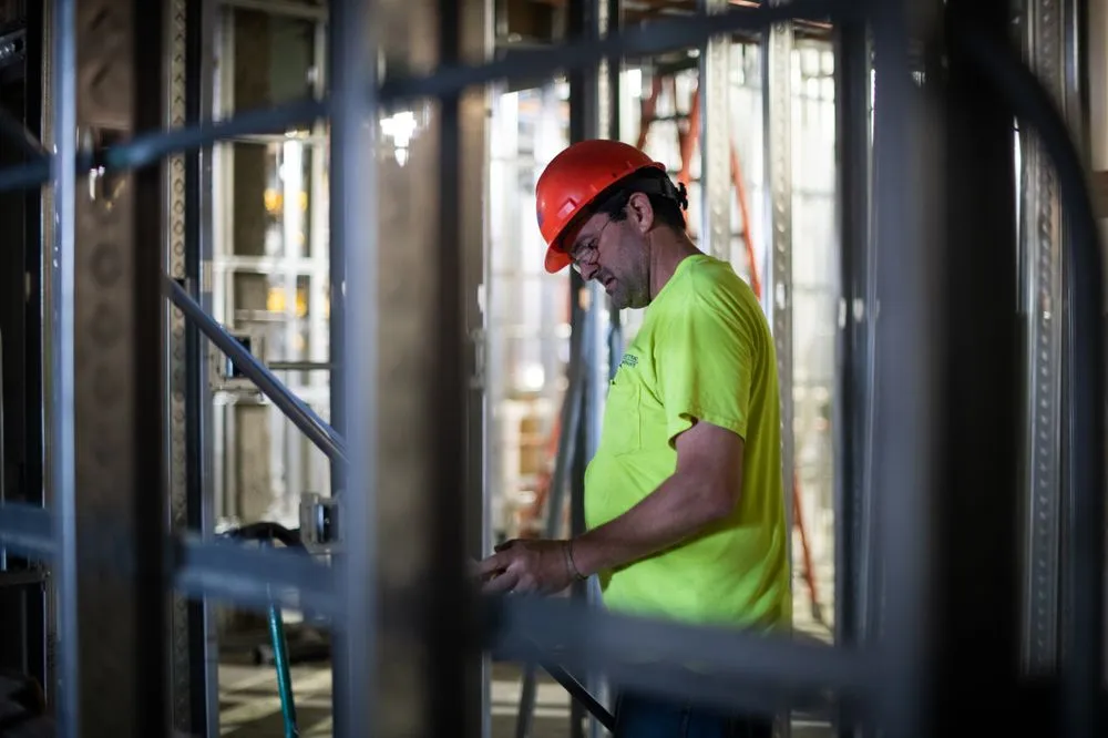 Slide of Arrow Electric