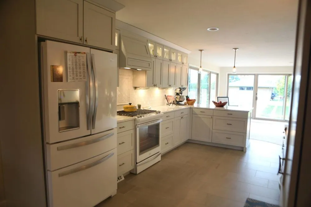 Slide of Arrow Electrical Services