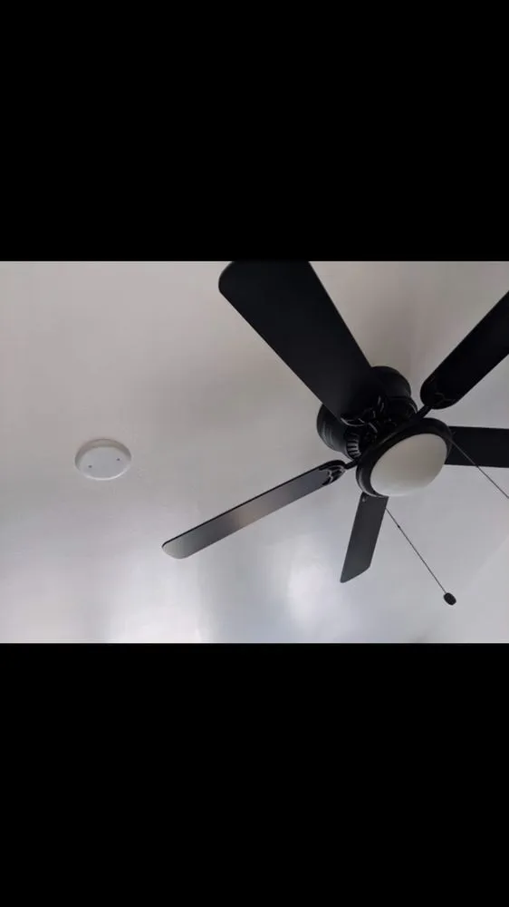 Slide of Arroyave Electric