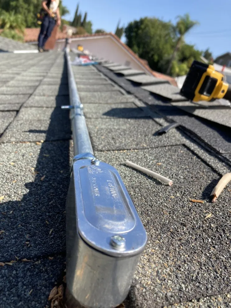 Slide of Arroyave Electric