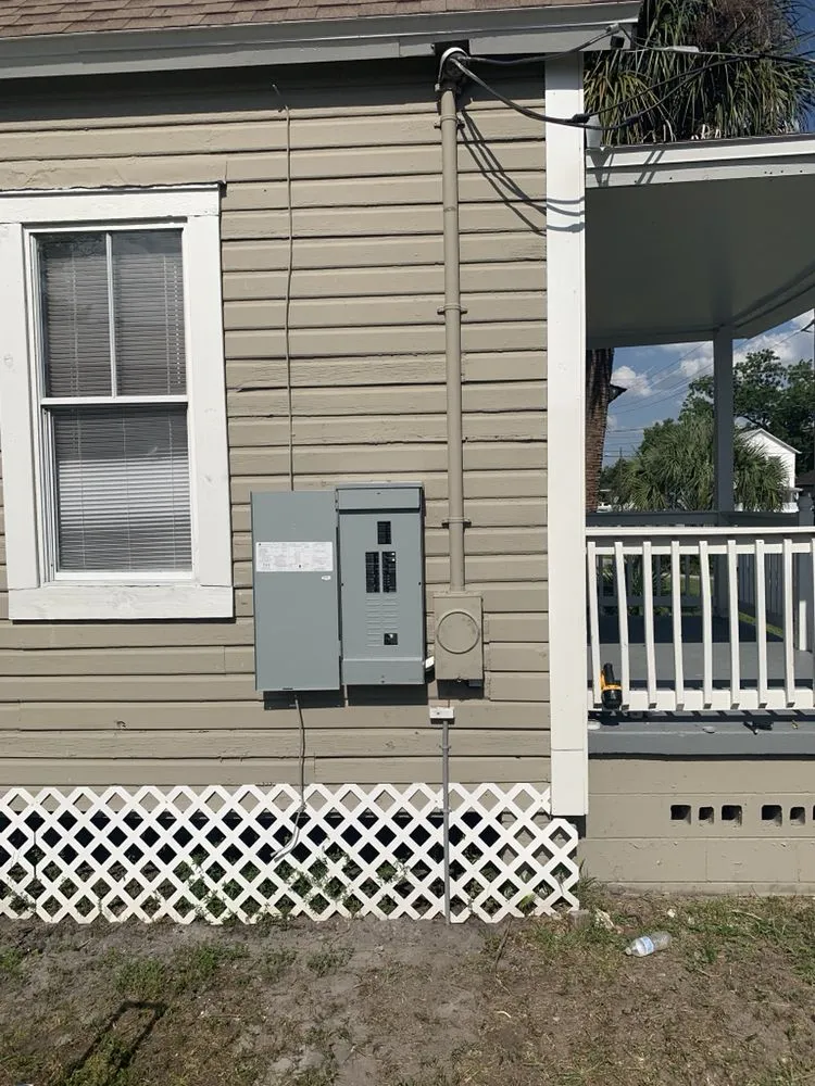 Reliable circuit breaker repair service in Temple Terr, FL - Arroyo Electric