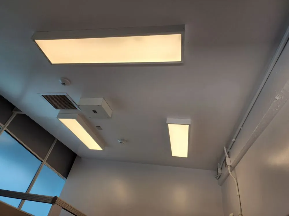 Slide of Artak Electrician