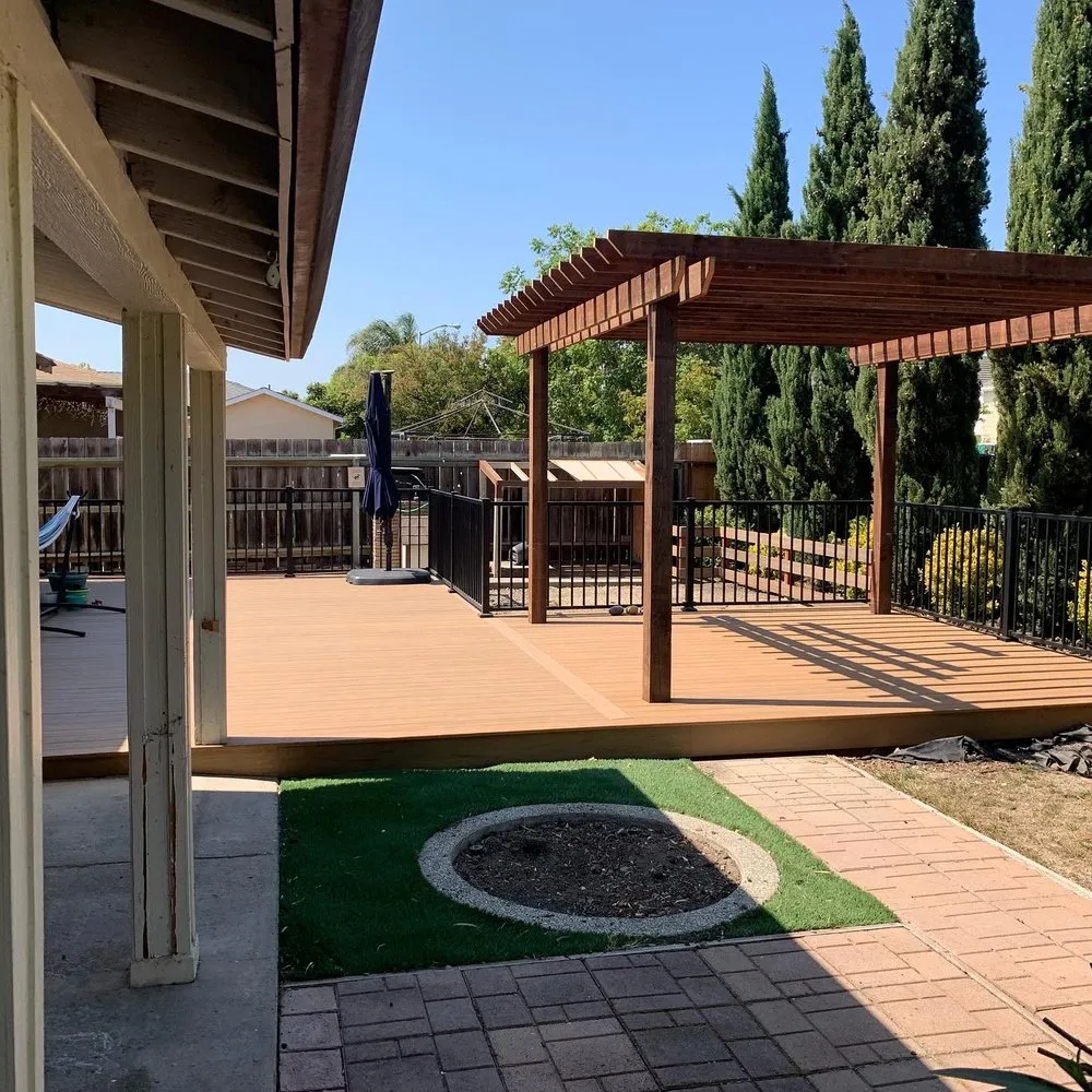 Slide of Arteaga Construction