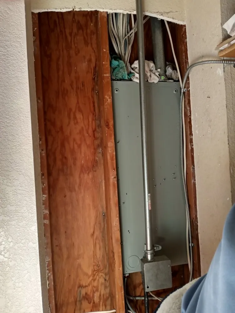 Slide of Artisan Electric